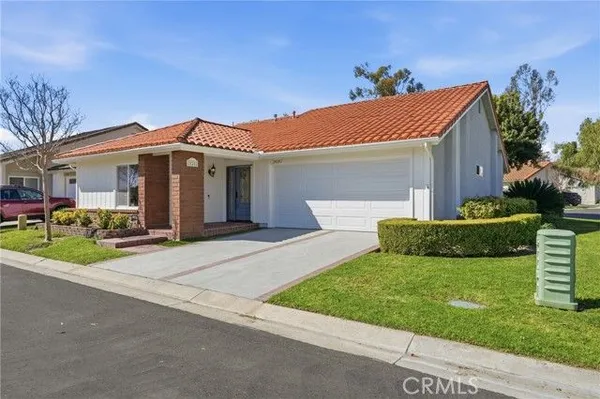 Property Slideshow image 2 of 33 | 28282 zarza, Mission Viejo, CA, 92692