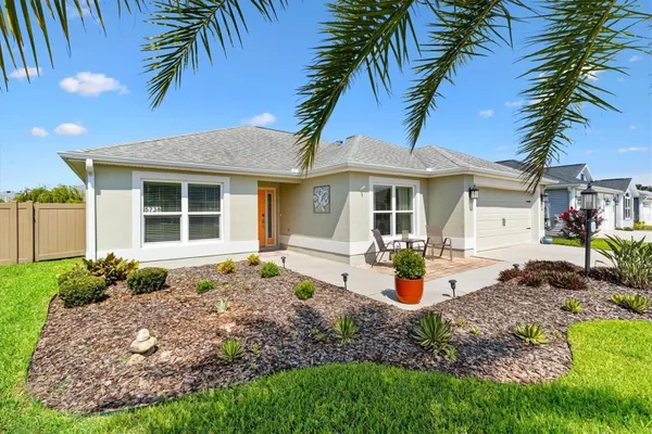 Property Slideshow image 3 of 40 | 5738 carley loop, The Villages, FL, 32163