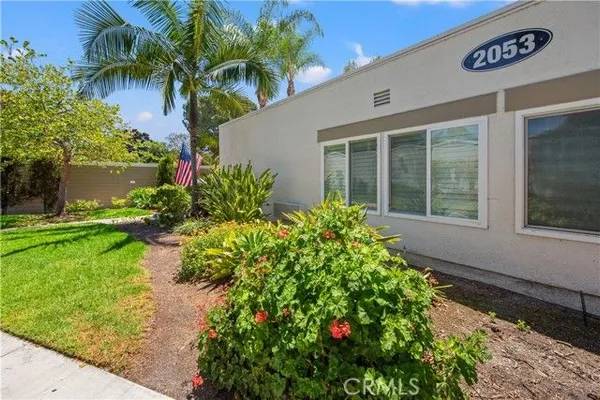 Property Slideshow image 2 of 22 | 2053 via mariposa e d, Laguna Woods, CA, 92673