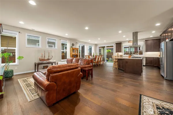 Property Slideshow image 3 of 28 | 18937 146th st, Bonney Lake, WA, 98391