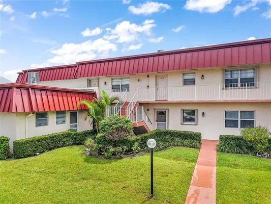 Property Slideshow image 2 of 21 | 12013 greenway cir s apt 103, Royal Palm Beach, FL, 33411