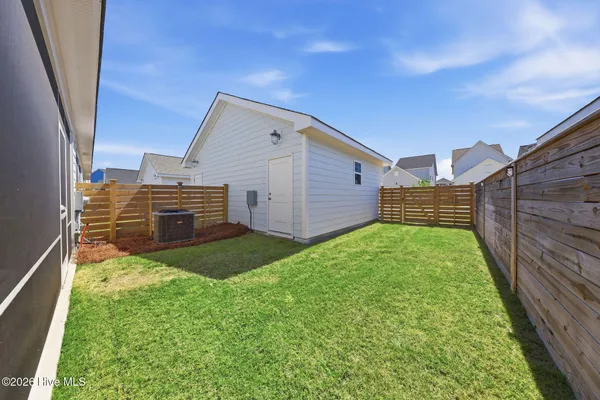 Property Slideshow image 3 of 79 | 932 wharton ave 480, Wilmington, NC, 28412