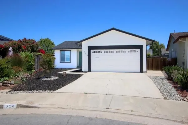 Property Slideshow image 3 of 27 | 714 heather ct, Watsonville, CA, 95076