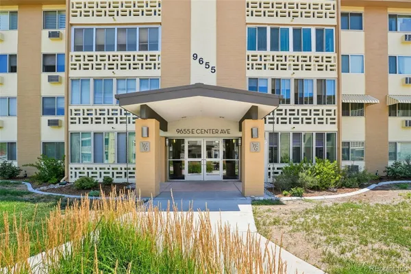 Property Slideshow image 2 of 50 | 9655 e center ave 9d, Denver, CO, 80247