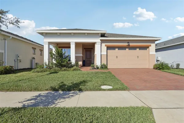 Property Slideshow image 2 of 42 | 5027 dancy ln, Saint Cloud, FL, 34772