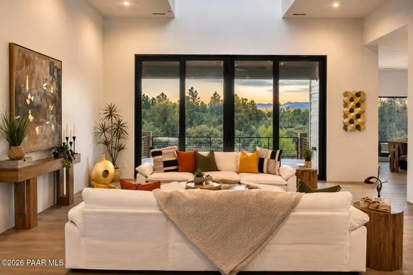 Property Slideshow image 2 of 39 | 12315 w cooper morgan trl, Prescott, AZ, 86305