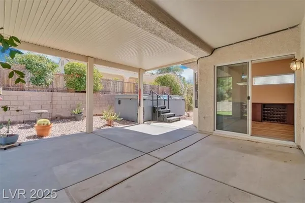 Property Slideshow image 3 of 36 | 2134 colvin run dr, Henderson, NV, 89052