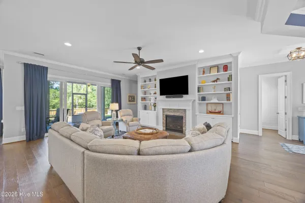 Property Slideshow image 3 of 105 | 3334 oyster tabby dr, Wilmington, NC, 28412