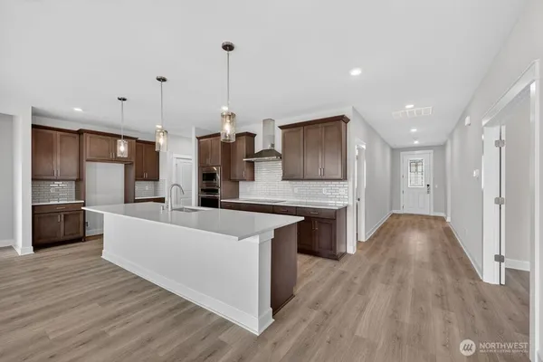Property Slideshow image 3 of 22 | 2704 bowthorpe st, Lacey, WA, 98513