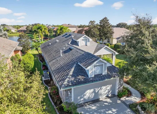 Property Slideshow image 3 of 30 | 2331 wakefield way, Mount Dora, FL, 32757