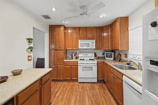 Property Slideshow image 2 of 17 | 5970 80th st 301, St Petersburg, FL, 33709