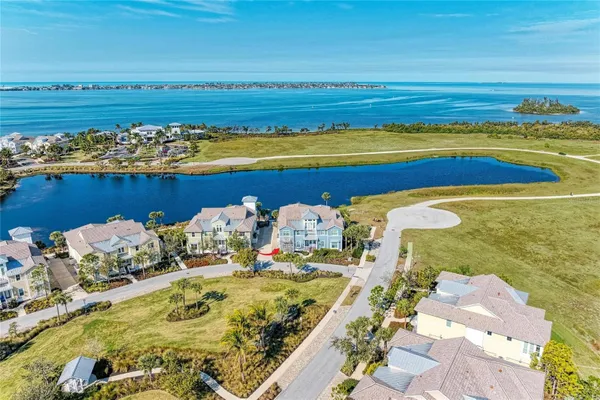 Property Slideshow image 3 of 100 | 226 sapphire lake dr 201, Bradenton, FL, 34209