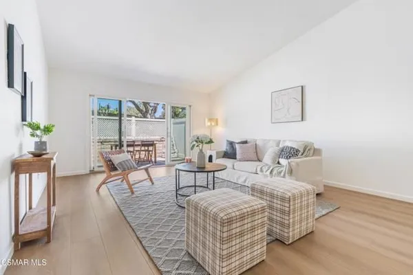 Property Slideshow image 2 of 27 | 44113 village 44 44, Camarillo, CA, 93012