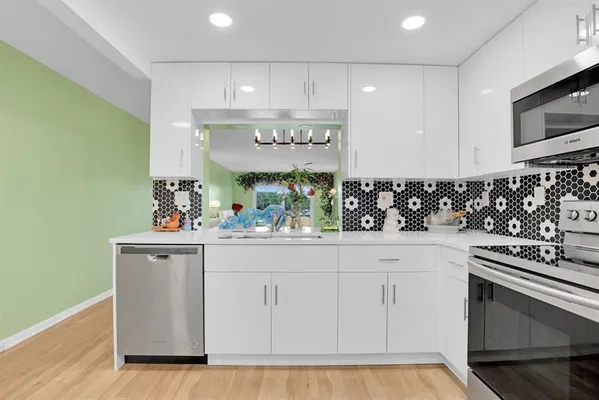 Property Slideshow image 2 of 32 | 4402 martinique ct l3, Coconut Creek, FL, 33066