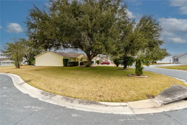 Property Slideshow image 3 of 32 | 342 san marino dr, The Villages, FL, 32159