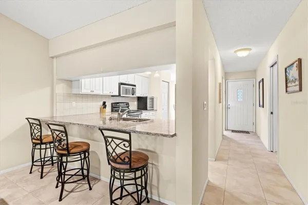 Property Slideshow image 3 of 54 | 5713 avista dr 4112, Sarasota, FL, 34243