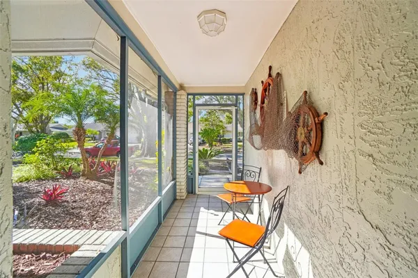 Property Slideshow image 3 of 40 | 2137 malcolm dr, Palm Harbor, FL, 34684