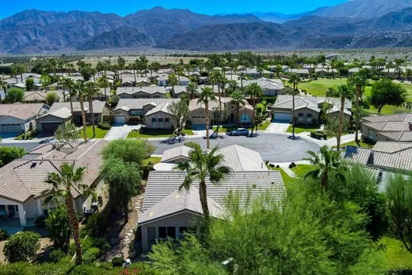 Property Slideshow image 3 of 83 | 81406 joshua tree ct, La Quinta, CA, 92253