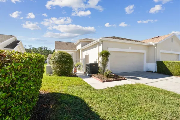 Property Slideshow image 3 of 89 | 20830 jaffa ln, Land O Lakes, FL, 34637