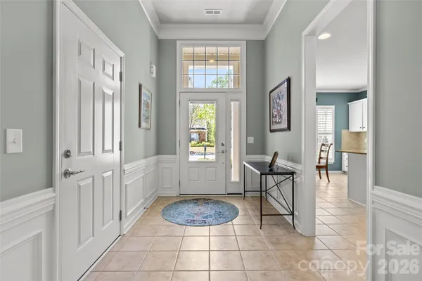 Property Slideshow image 2 of 48 | 8080 crater lake dr, Fort Mill, SC, 29707