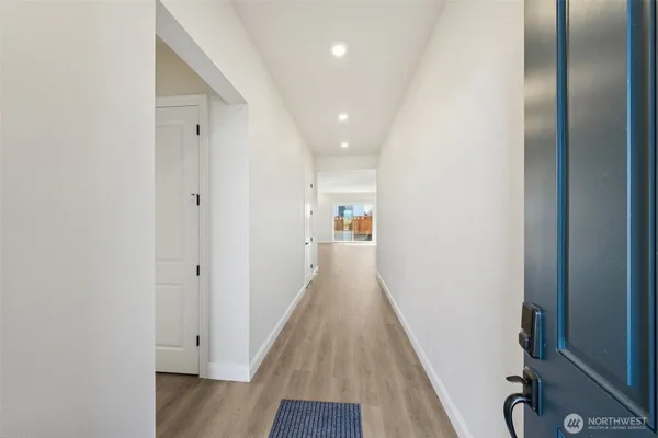 Property Slideshow image 3 of 25 | 20814 149th st e unit e, Bonney Lake, WA, 98391