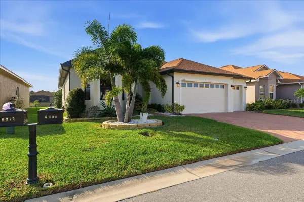 Property Slideshow image 3 of 43 | 6308 pinehurst loop, Winter Haven, FL, 33884