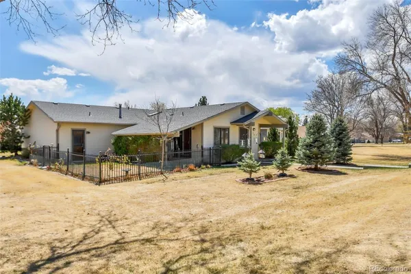 Property Slideshow image 2 of 50 | 48 scott dr, Broomfield, CO, 80020