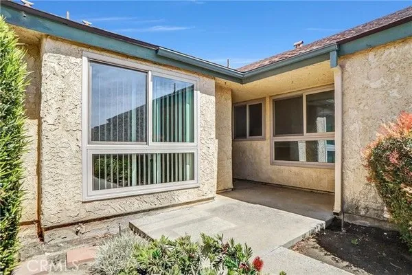 Property Slideshow image 3 of 22 | 25124 village 25 25, Camarillo, CA, 93012
