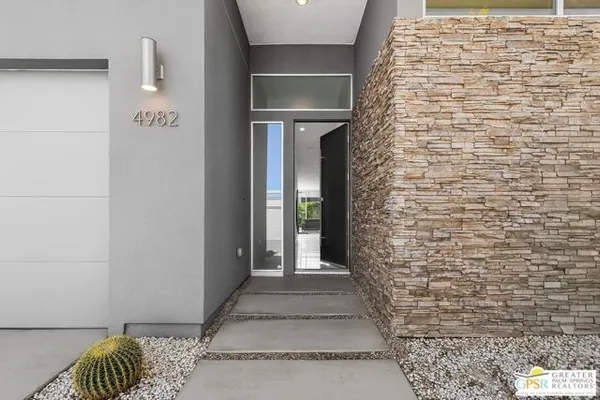 Property Slideshow image 3 of 50 | 4982 cottier way, Palm Springs, CA, 92262