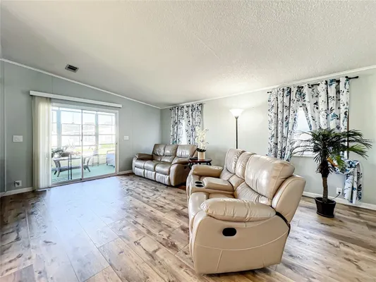 Property Slideshow image 3 of 33 | 1785 quail hill dr, Lakeland, FL, 33810