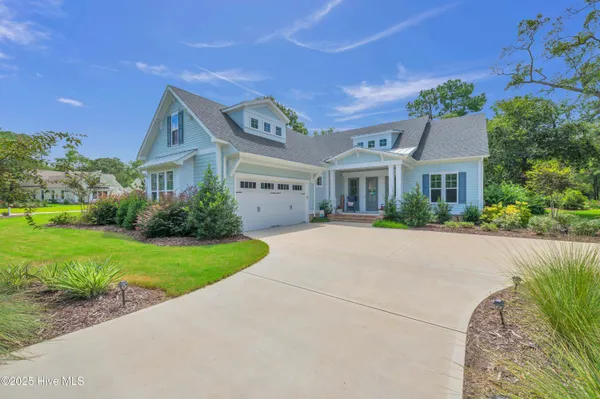 Property Slideshow image 2 of 54 | 9139 fallen pear ln, Leland, NC, 28451