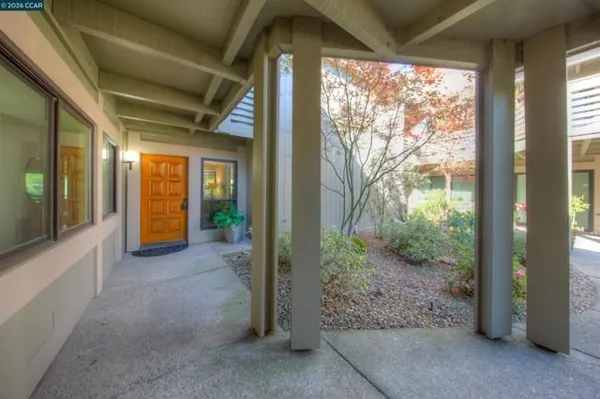 Property Slideshow image 3 of 45 | 600 terra california dr 4, Walnut Creek, CA, 94595