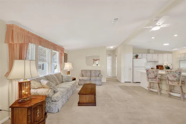 Property Slideshow image 2 of 44 | 706 tangerine dr, Lady Lake, FL, 32159