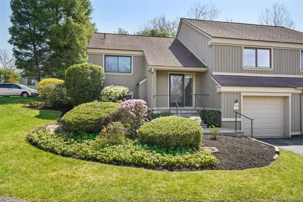 Property Slideshow image 2 of 31 | 599 heritage hills dr a, Somers, NY, 10589