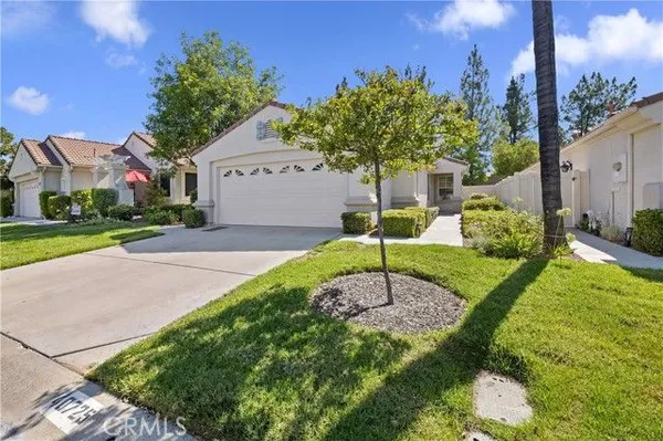 Property Slideshow image 2 of 61 | 40725 corte albara, Murrieta, CA, 92562