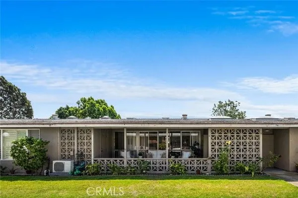 Property Slideshow image 3 of 46 | 1381 mayfield rd 141k m6, Seal Beach, CA, 90740
