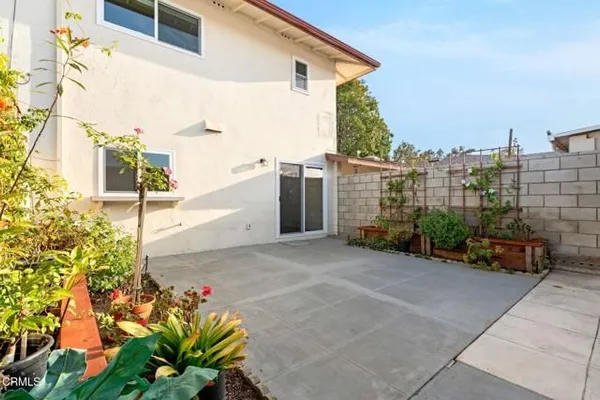 Property Slideshow image 3 of 41 | 161 w channel islands blvd, Port Hueneme, CA, 93041