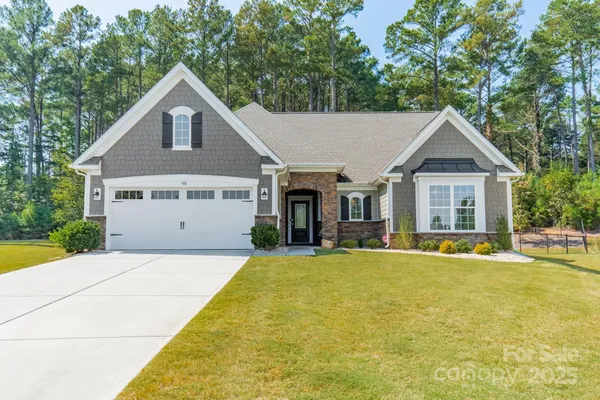 Property Slideshow image 2 of 24 | 508 vermeer ct, Mount Holly, NC, 28120