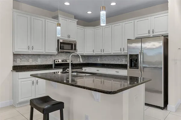 Property Slideshow image 3 of 18 | 2504 sapphire greens ln, Sun City Center, FL, 33573