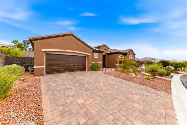 Property Slideshow image 3 of 65 | 2306 schaeffer hills dr, Henderson, NV, 89052