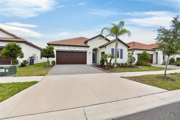 Property Slideshow image 2 of 83 | 17403 holly well ave, Wimauma, FL, 33598