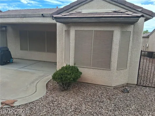 Property Slideshow image 2 of 32 | 2016 fort halifax st, Henderson, NV, 89052