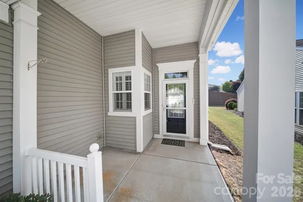 Property Slideshow image 2 of 40 | 19174 mallard dr, Fort Mill, SC, 29707