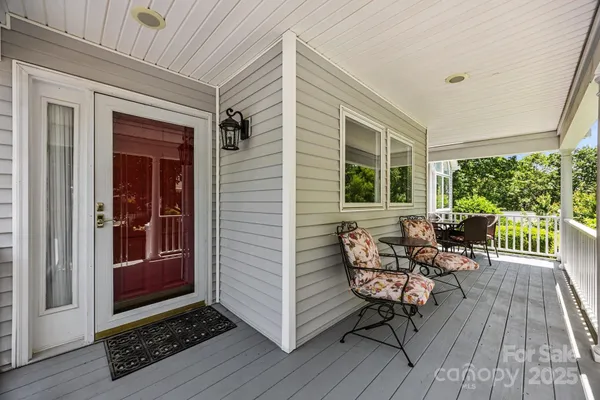 Property Slideshow image 2 of 48 | 123 carriage walk ln, Hendersonville, NC, 28791