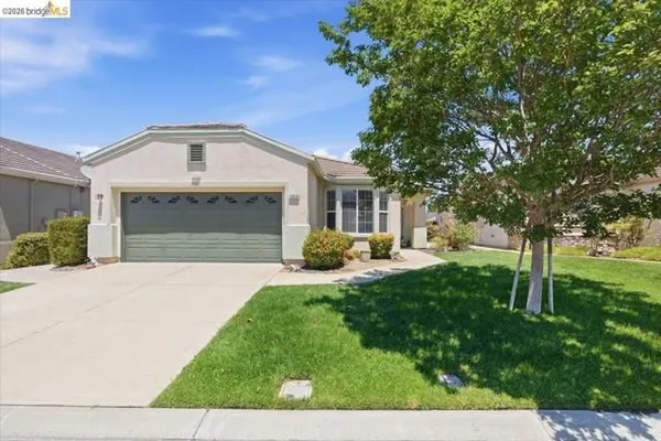 Property Slideshow image 2 of 31 | 282 cedar rdg, Rio Vista, CA, 94571