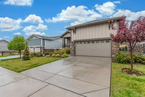 Property Slideshow image 3 of 45 | 22654 e henderson dr, Aurora, CO, 80016