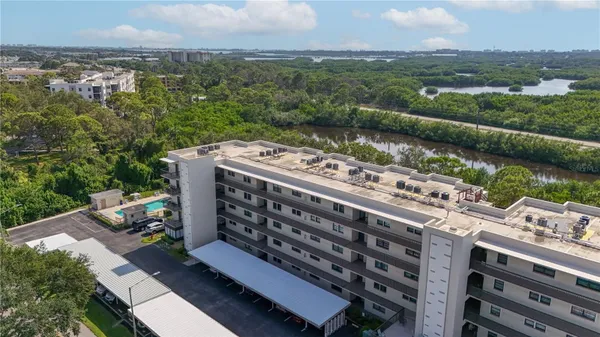 Property Slideshow image 2 of 31 | 8198 terrace garden dr n unit 304, St Petersburg, FL, 33709