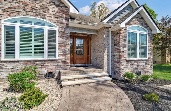 Property Slideshow image 3 of 46 | 120 forest view dr, Crossville, TN, 38558