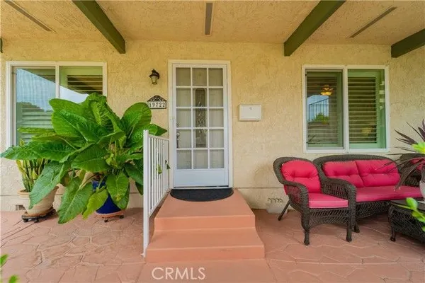 Property Slideshow image 2 of 46 | 19722 avenue of the oaks, Newhall, CA, 91321