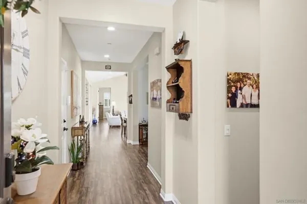 Property Slideshow image 2 of 43 | 8121 auberge cir, San Diego, CA, 92127
